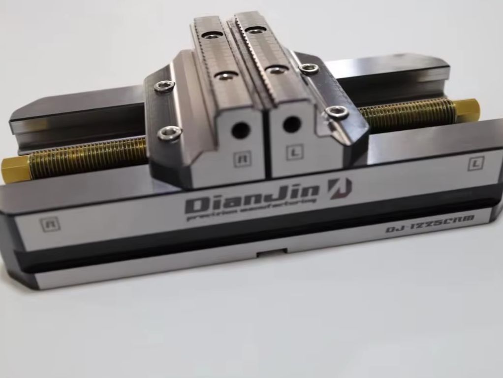 DJ-1225CRM Hardness 48-52HRC S - Woodworking Front Vise recension och pris